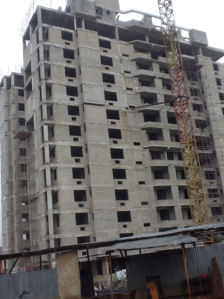 12-floor building carcass at Rainbow Town