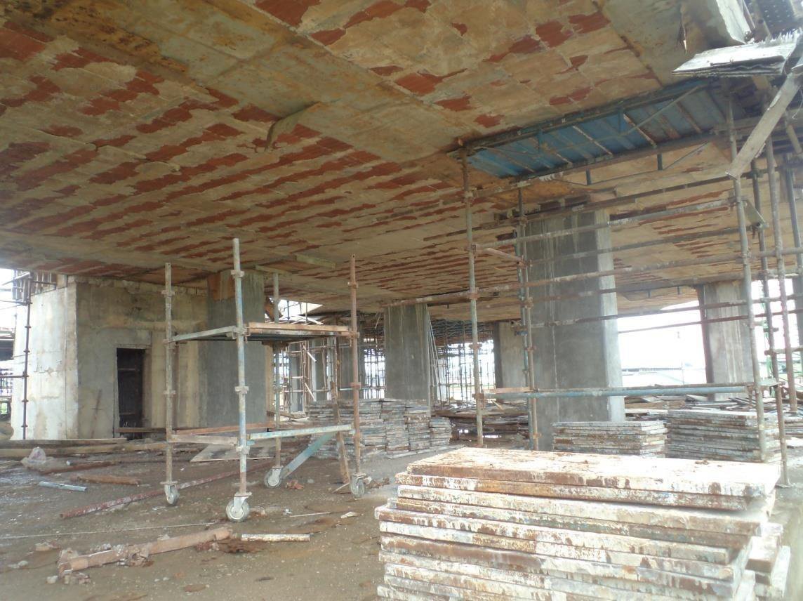 Rainbow Town high-rise foundation works